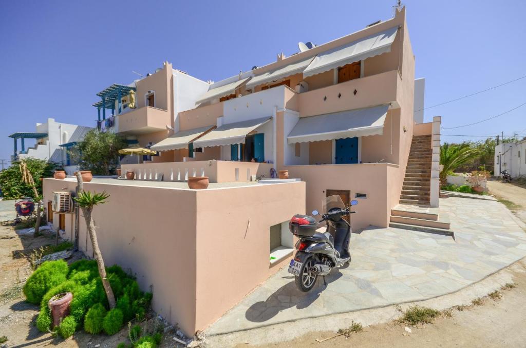 Orama Apartments Agia Anna  Exterior photo